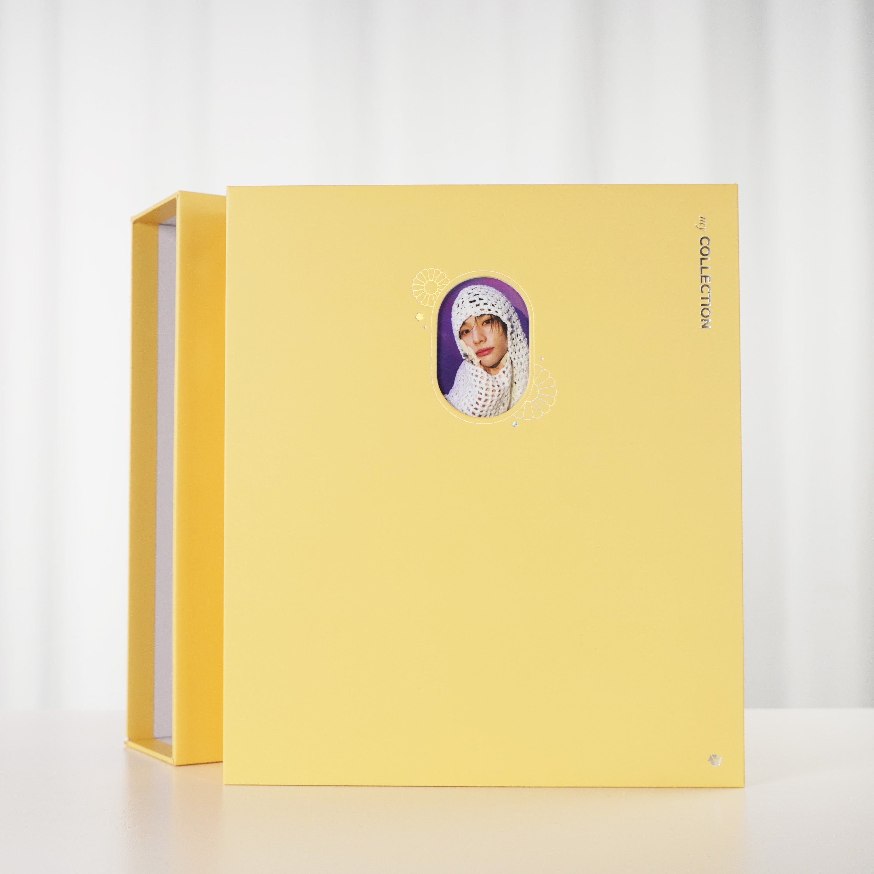 [PRE-ORDER] Sunshine - Deluxe - A4 myCOLLECTION Binder