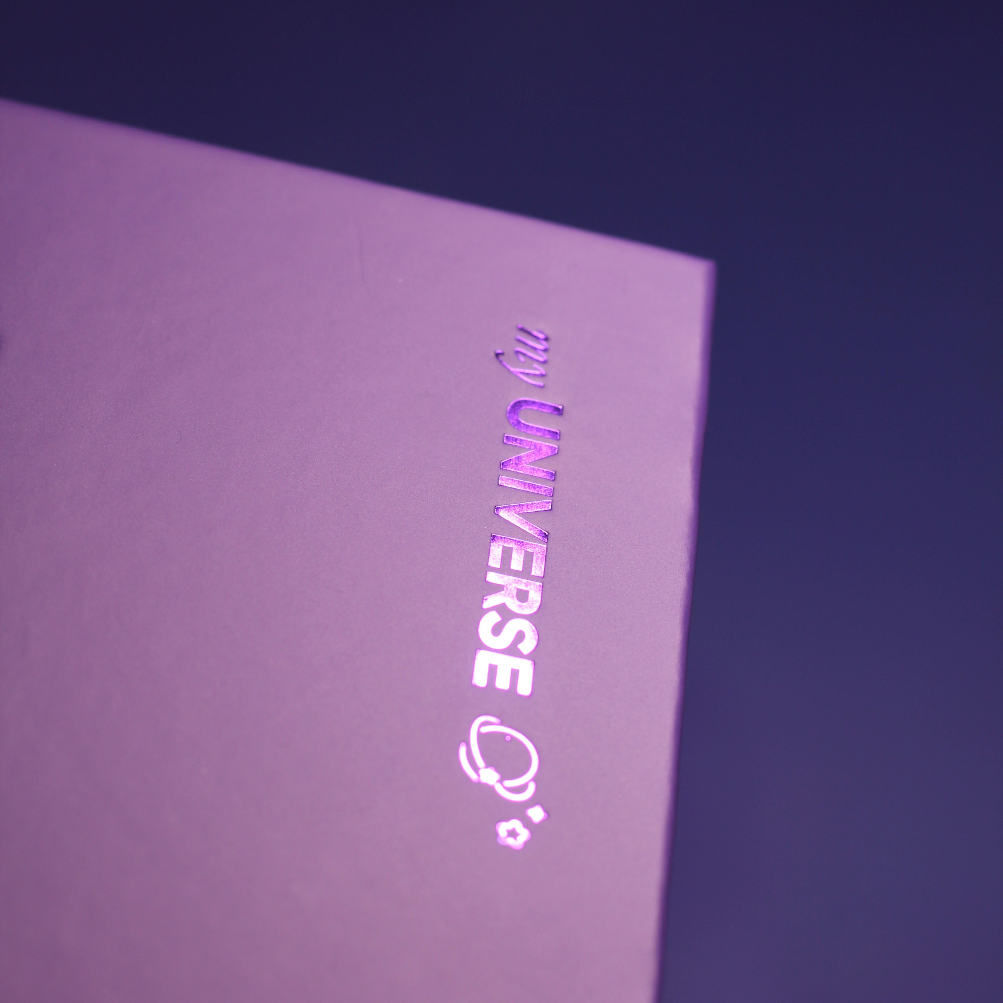 [Coming Soon] myUNIVERSE Binder - A5 - Deluxe Version - Prism Platinum